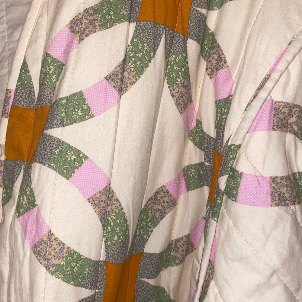 Universal Thread Quilt Pattern Jacket - Picture 4 of 4